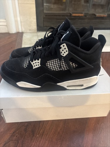 Jordan white thunder - 4,